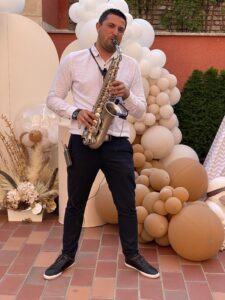 Саксофон | Музика на живо | Уелкъм дринк | Събития | Сватби
